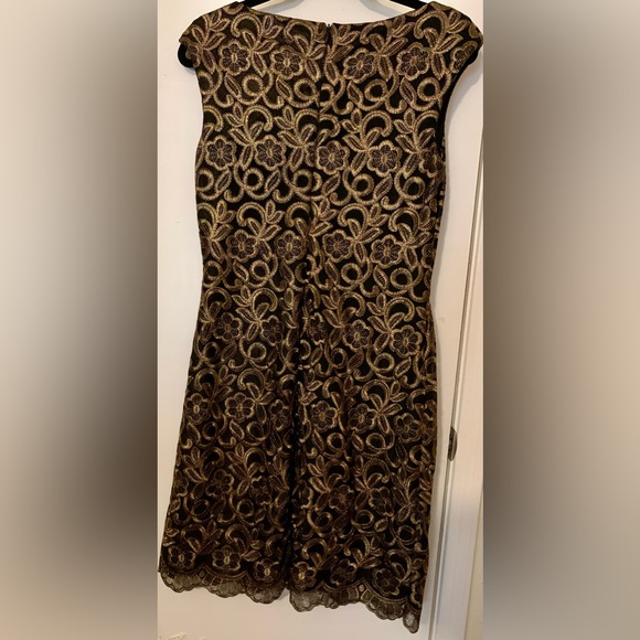 Lauren Ralph Lauren Formal Gold Black Embroidered Lace Dress Sz 10 - Picture 3 of 7